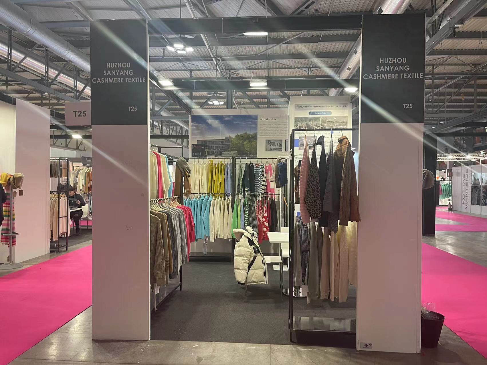 2023 TheOneMilano International Fashion Exhibition